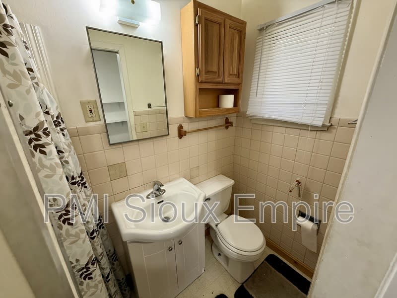 133 S Summit Ave – photo 5