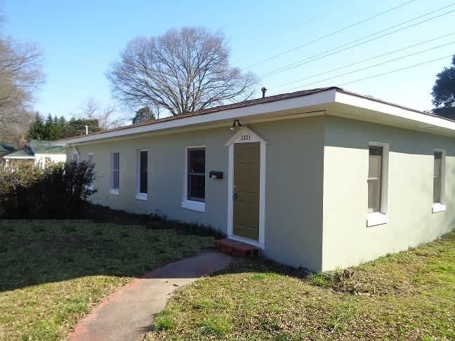 2203 Highland Street – photo 1