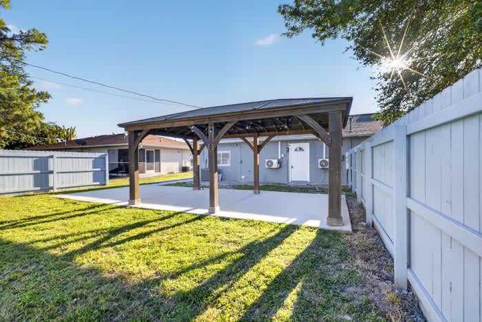 2400 55th Terrace Southwest – photo 4