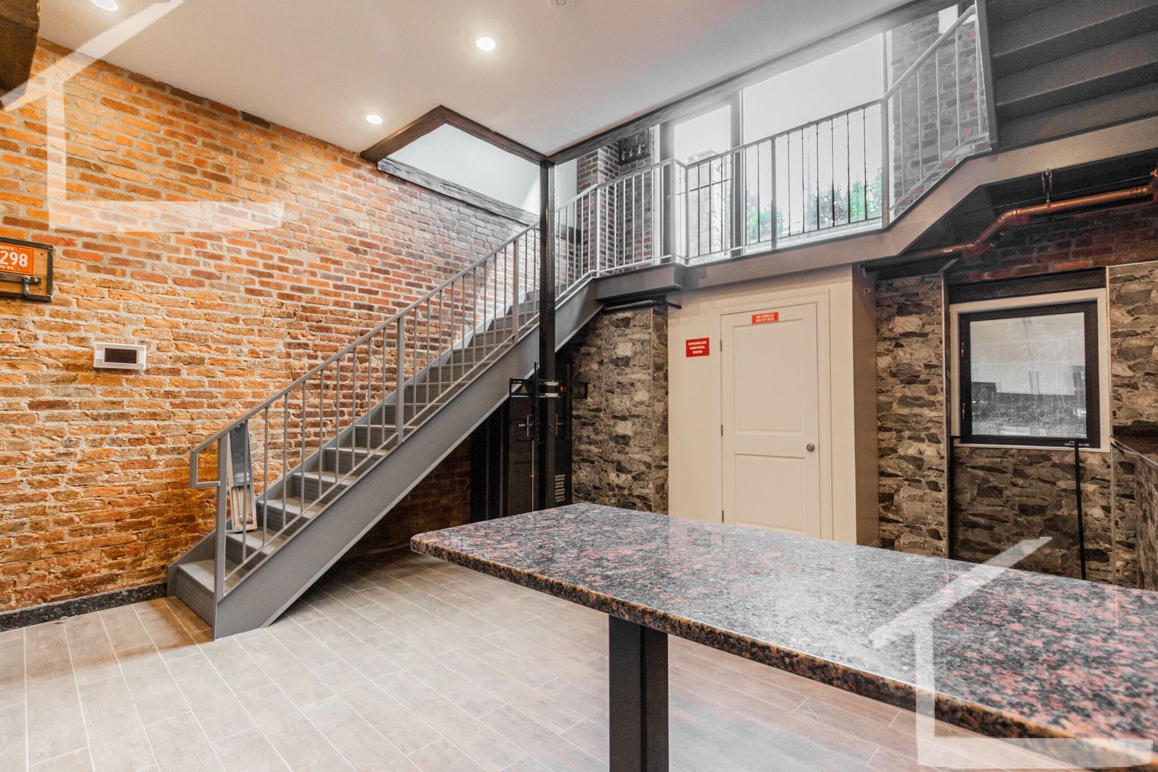 1033 Commonwealth Ave #101 Brookline MA 02445 – photo 2
