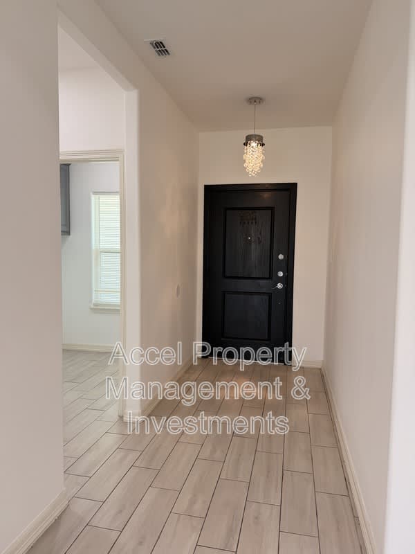418 Gonzalez Dr. – photo 4