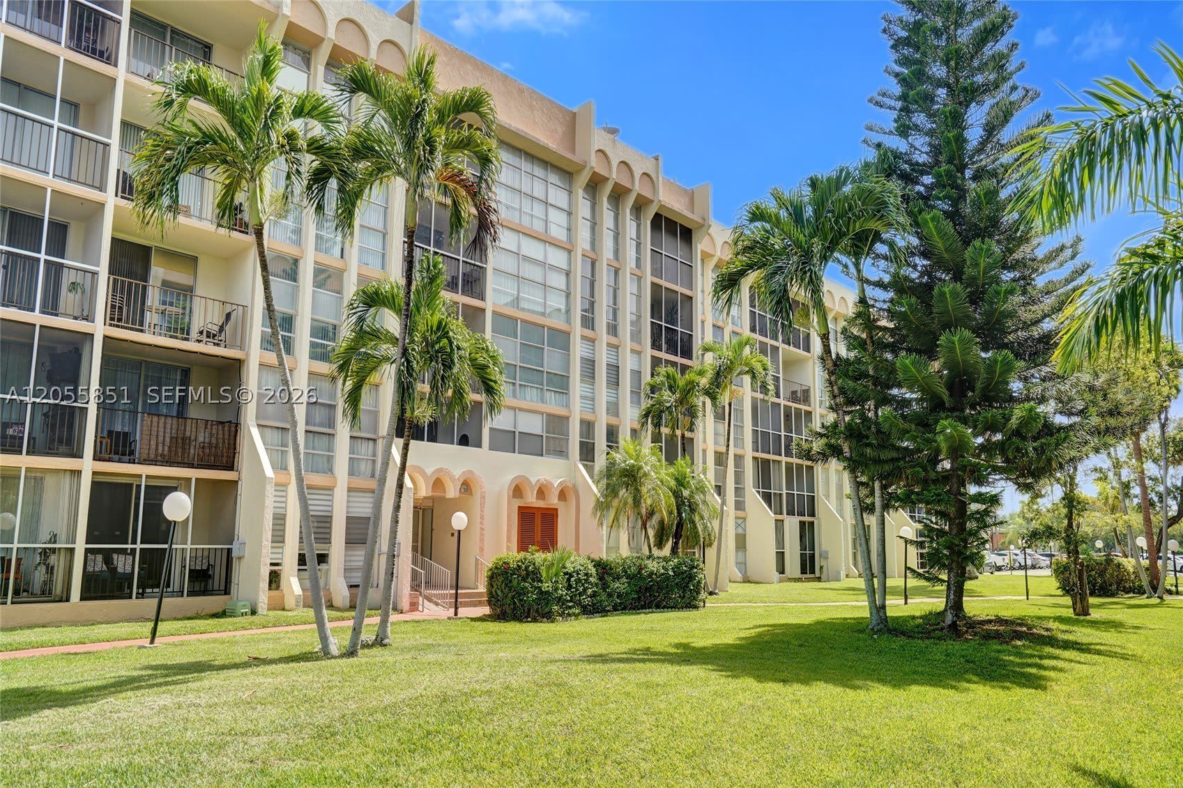 2000 Atlantic Shores Blvd – photo 2