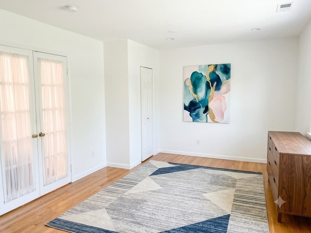 39 Lawrence Street – photo 4