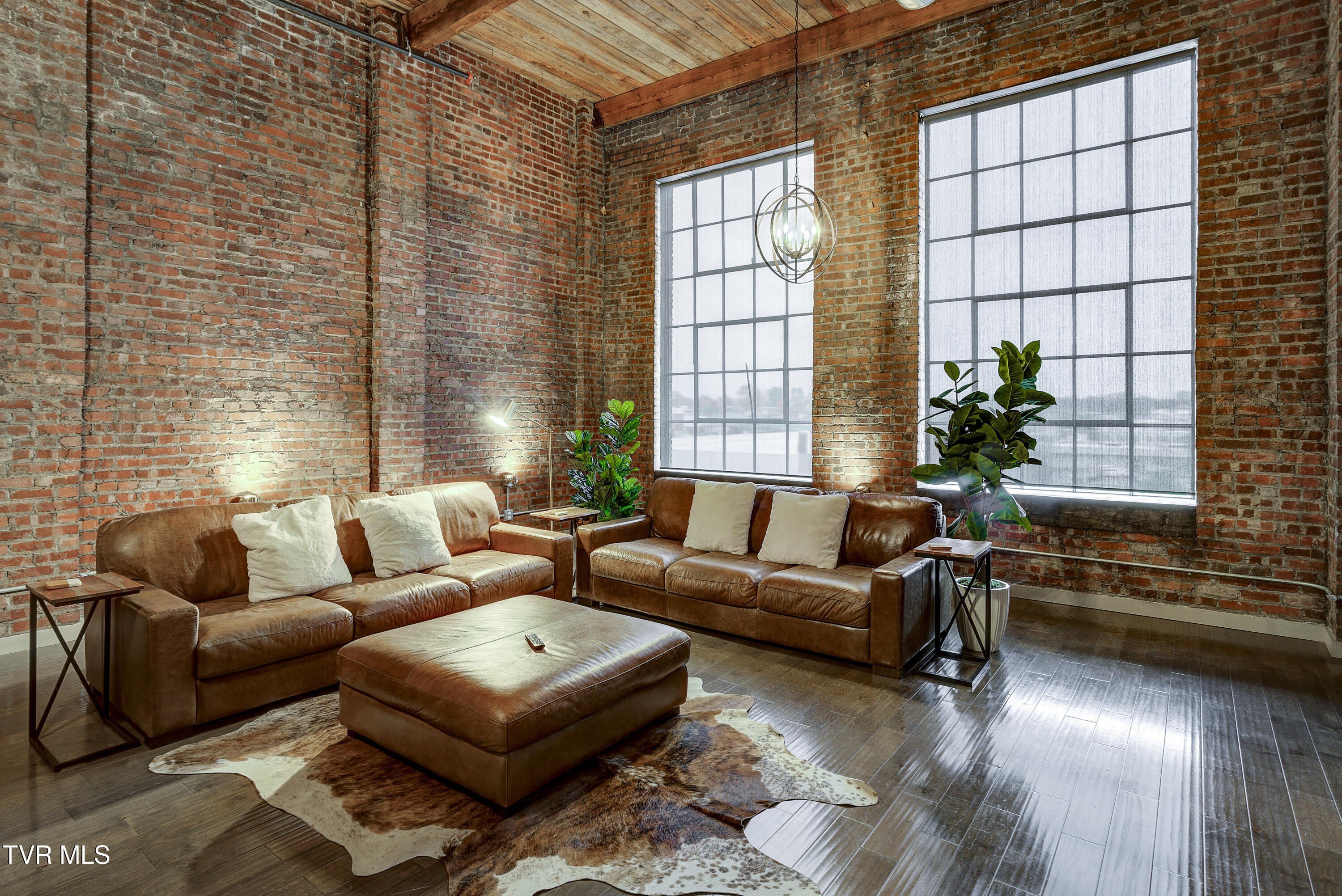 The Victor Lofts – photo 5