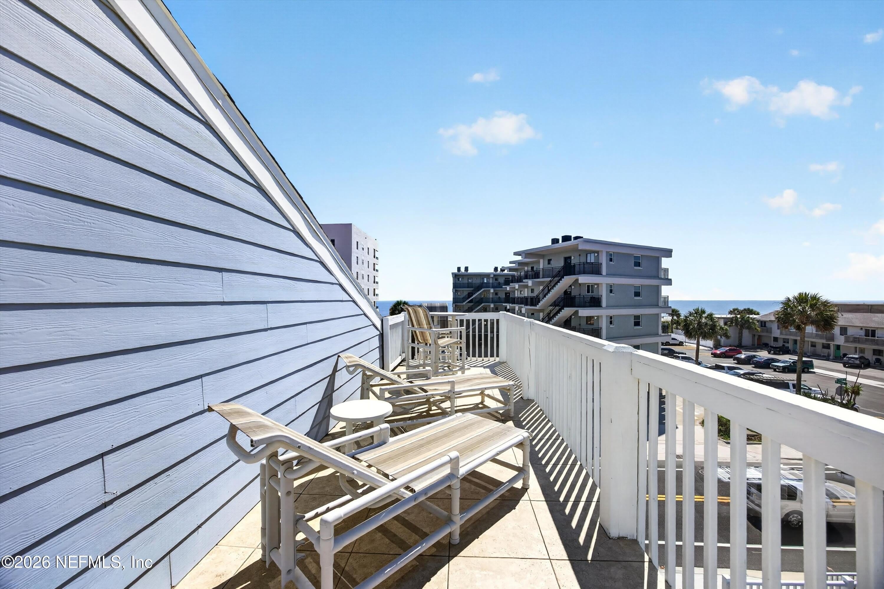 724 1ST Street – photo 3