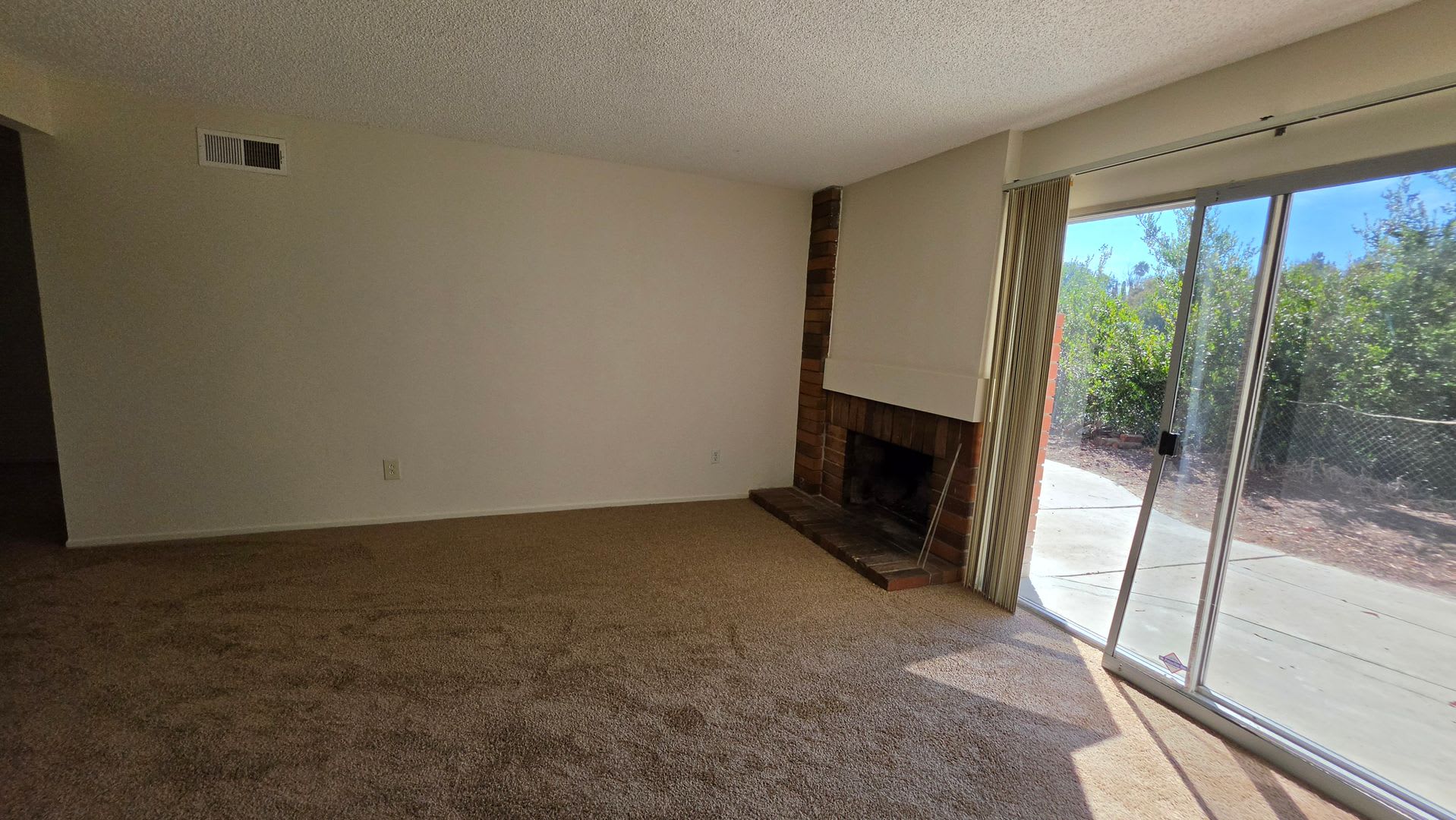 4BD 2.5BA House located in Rancho Penasquitos – photo 5