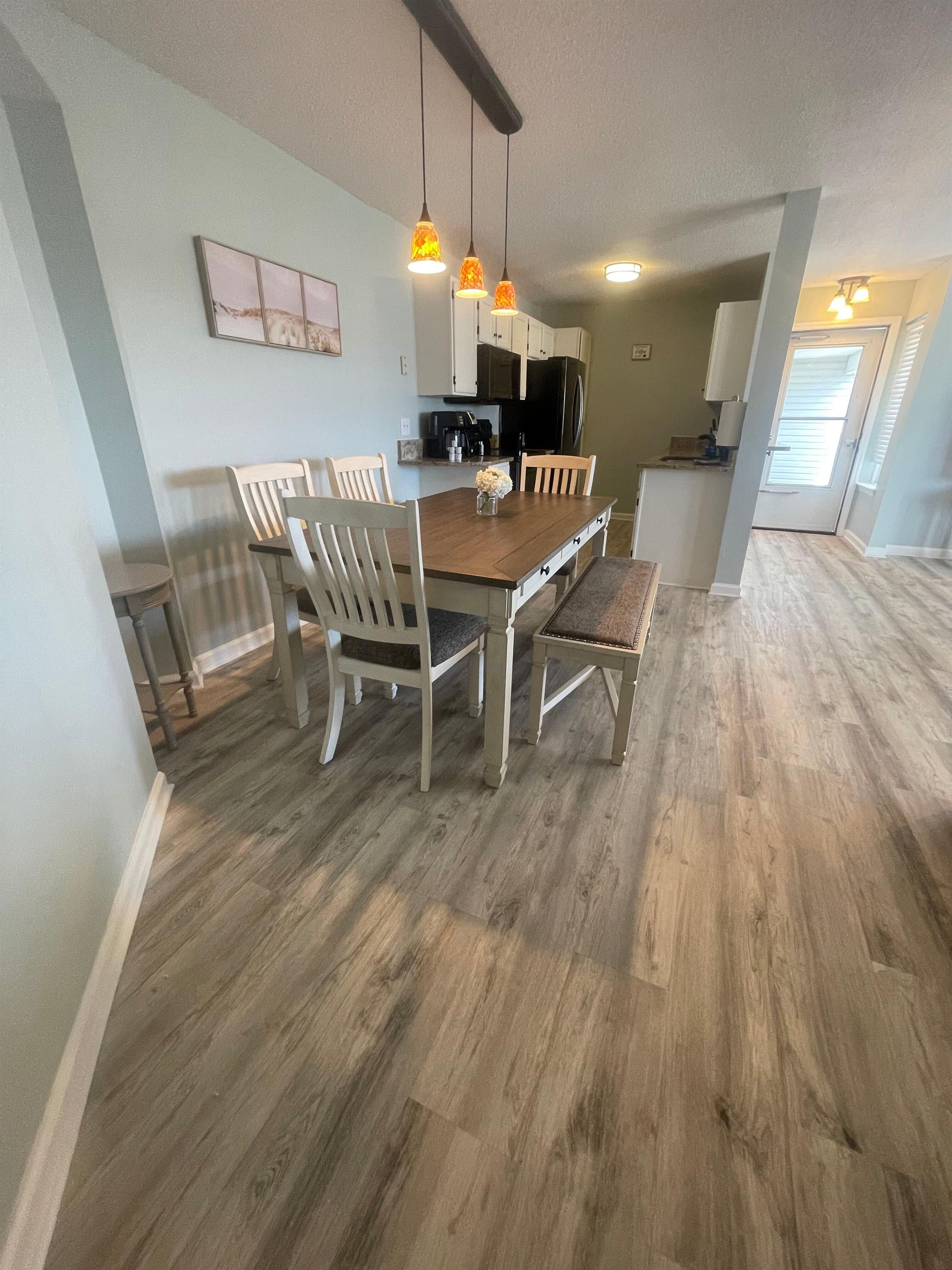 2266 Huntington Drive – photo 3