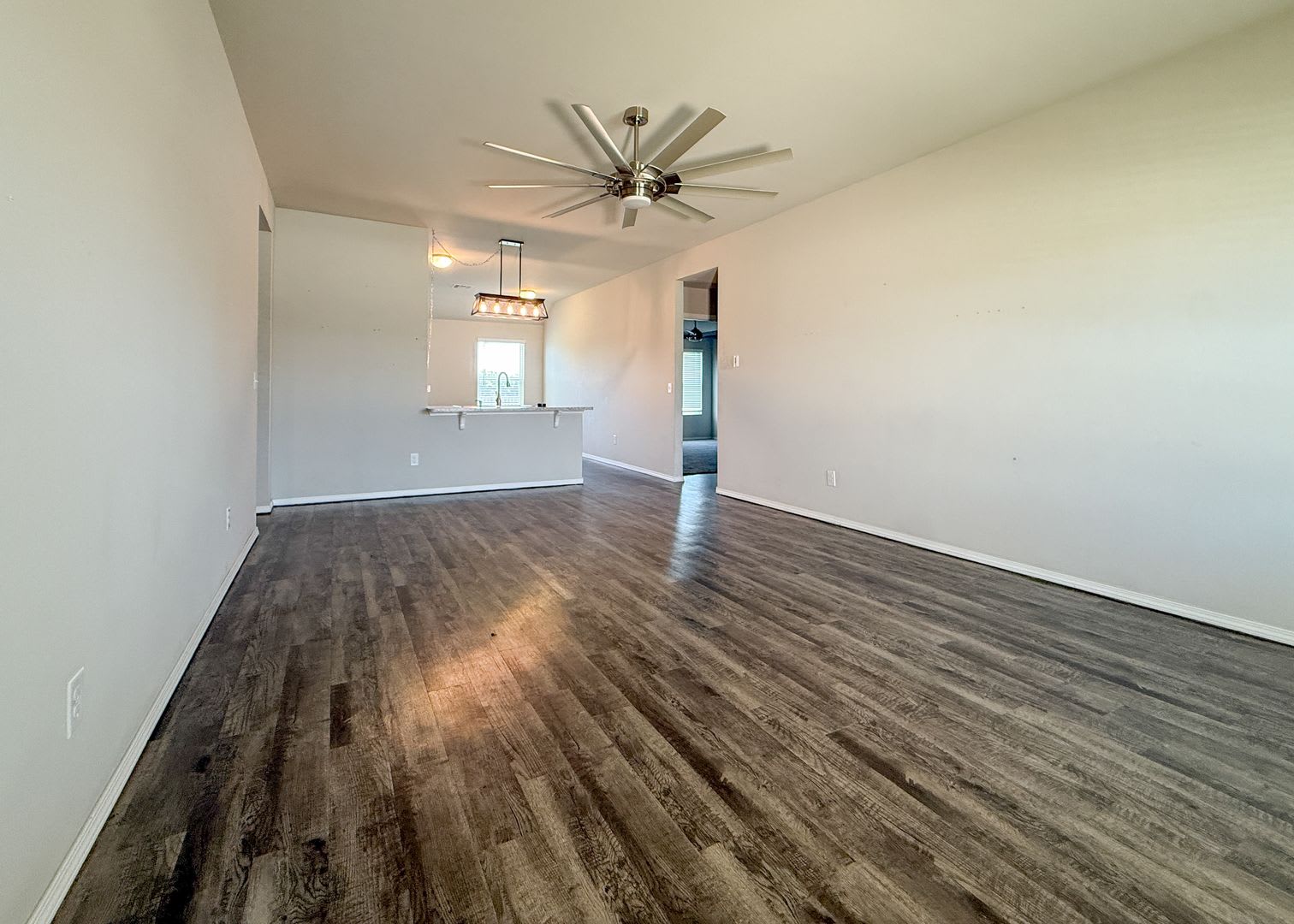 4 Bedrooms – photo 4