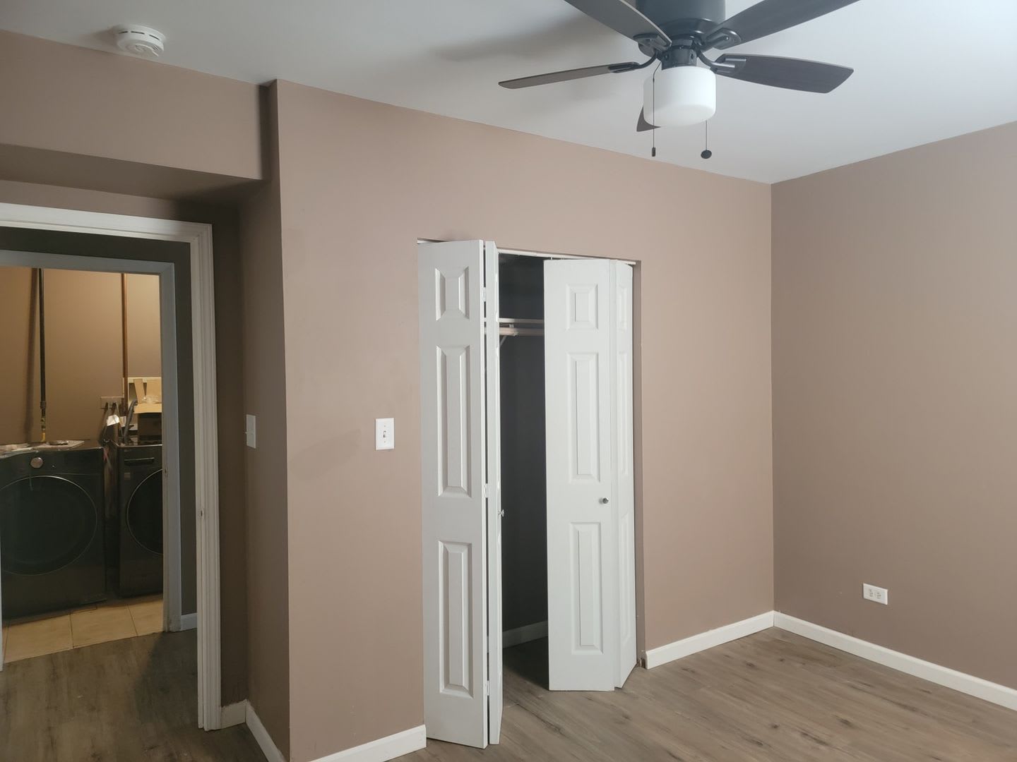 Charming 3BR Duplex in Harvey – photo 4