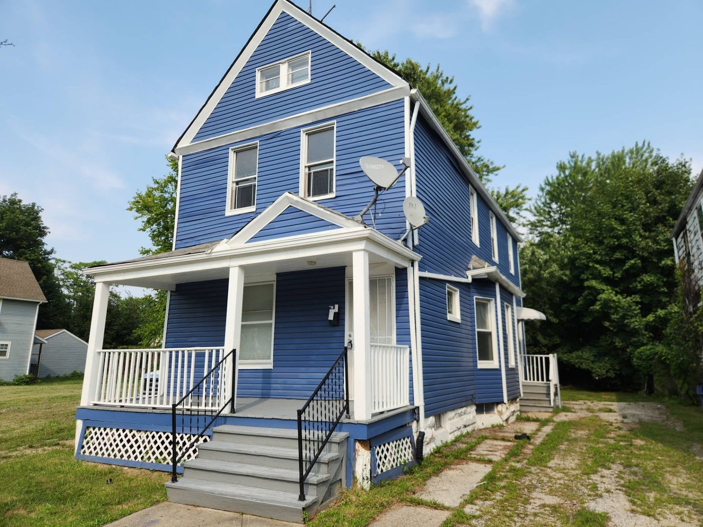 3-Beds Single Family House in Prime Location – photo 2