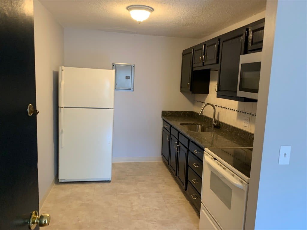 39 Linden St 32 – photo 4