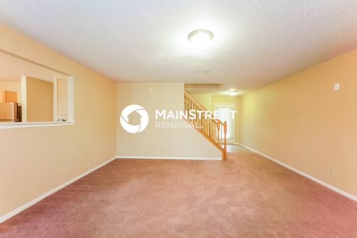 10806 Woods Drive – photo 5