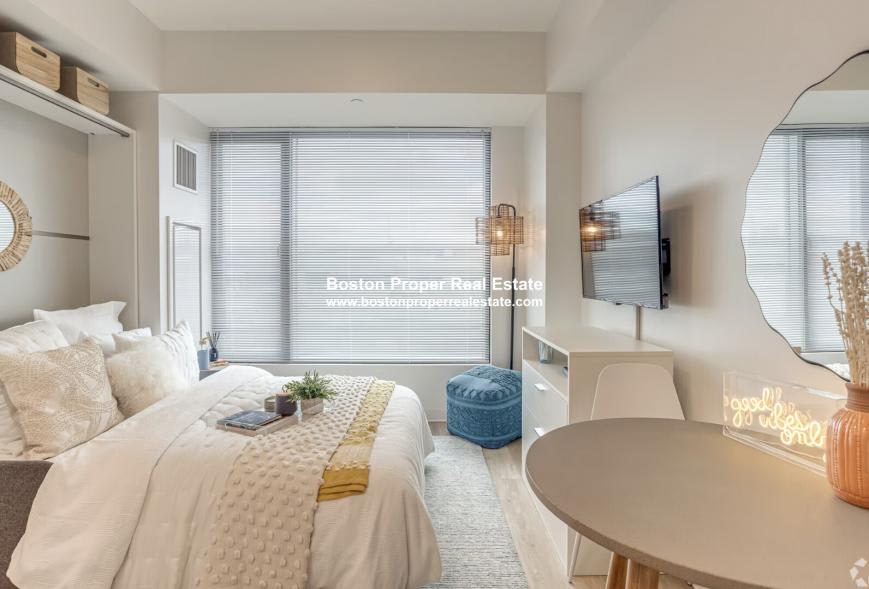213 Albany – photo 1