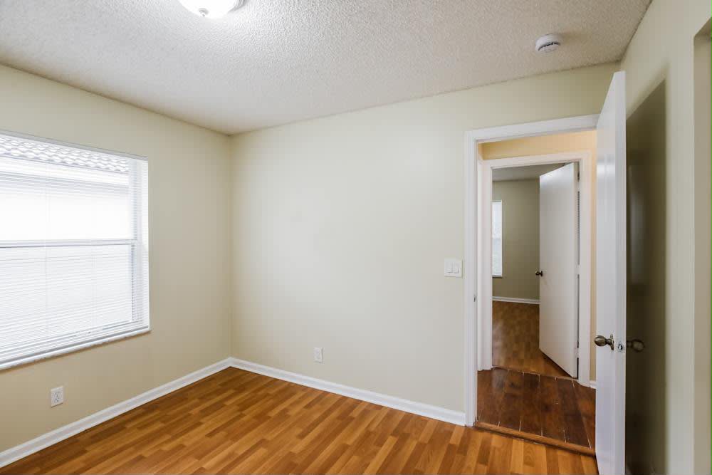 4948 Sw 32nd Way – photo 3