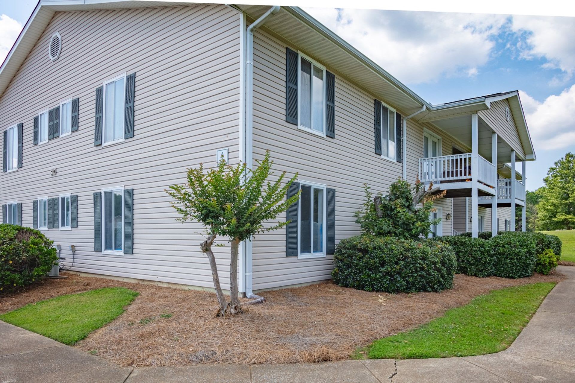 Park Place Apartments – photo 1