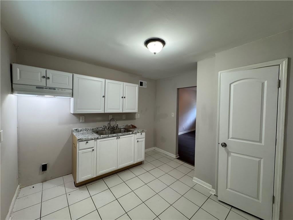 2430 Perry Boulevard Nw – photo 2