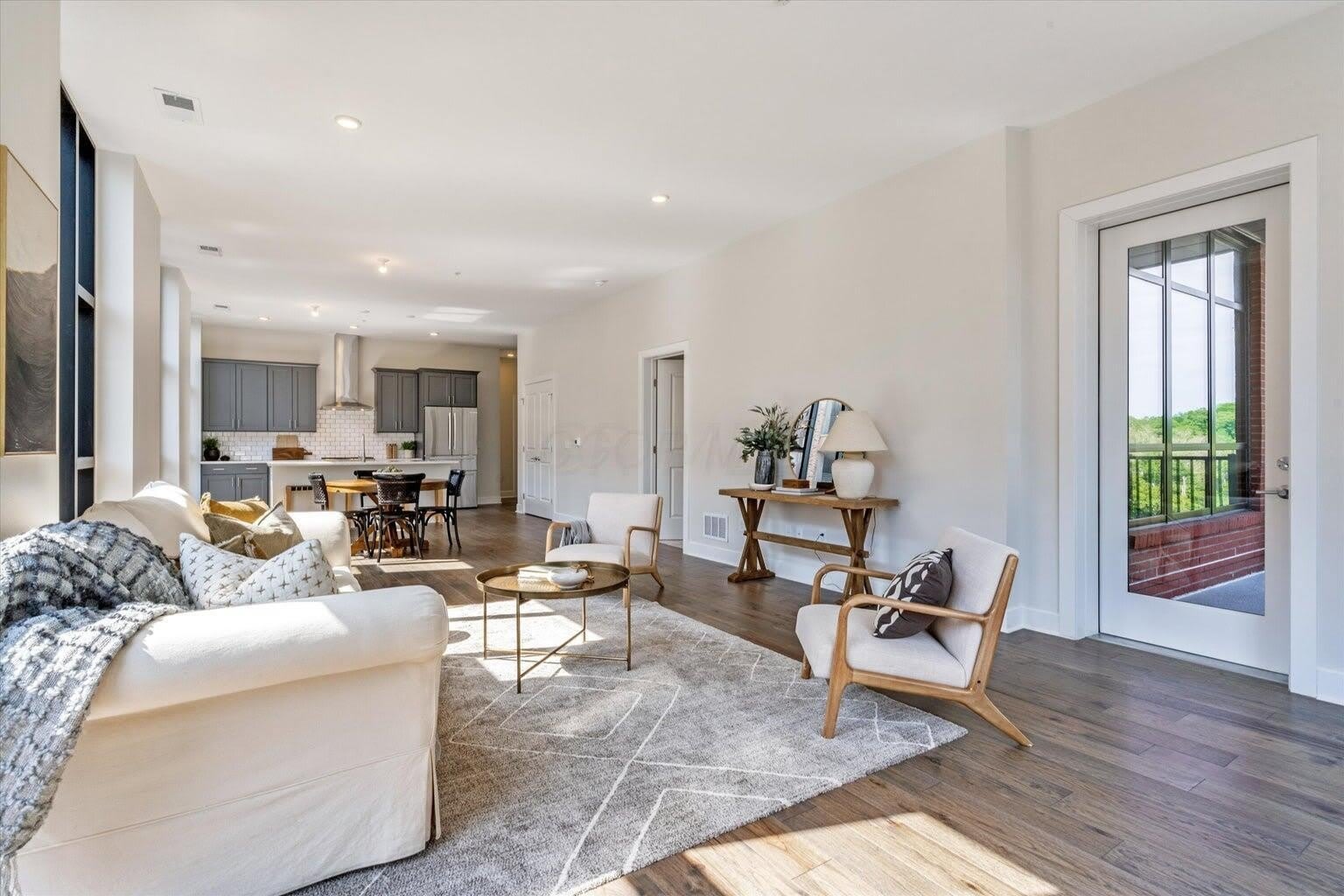 6745 Longshore Street – photo 5