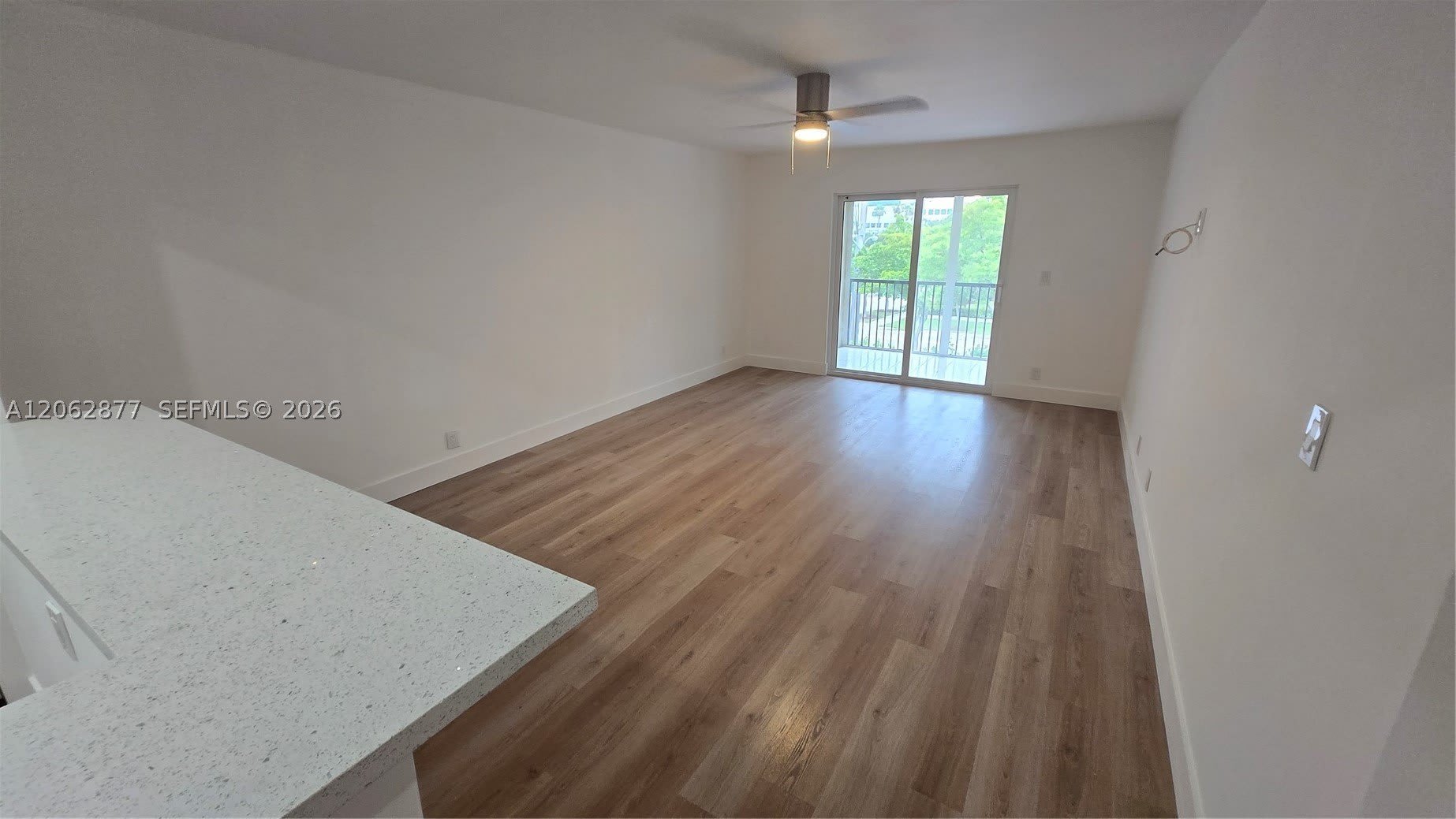 251 S Cypress Rd – photo 3