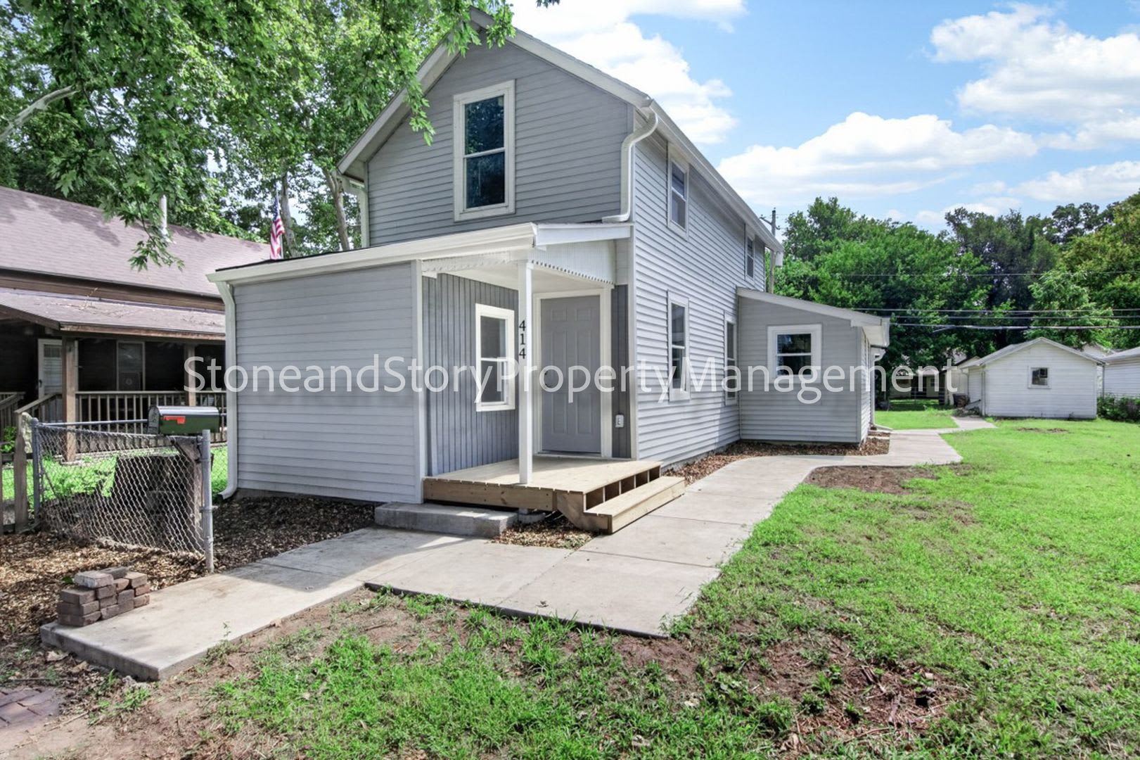 New Remodeled 4 Bedroom 2 Bath – photo 2