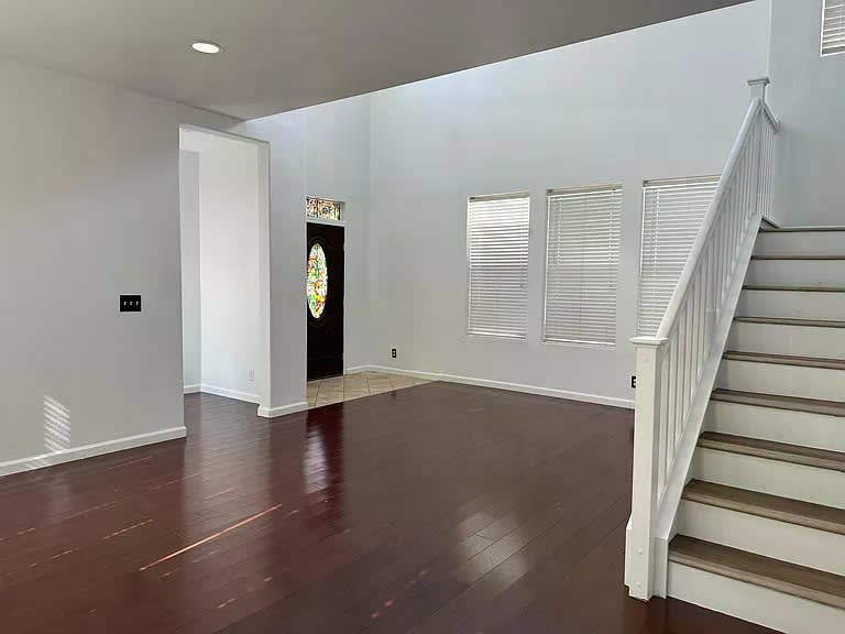 2230 Gibralter Lane – photo 2