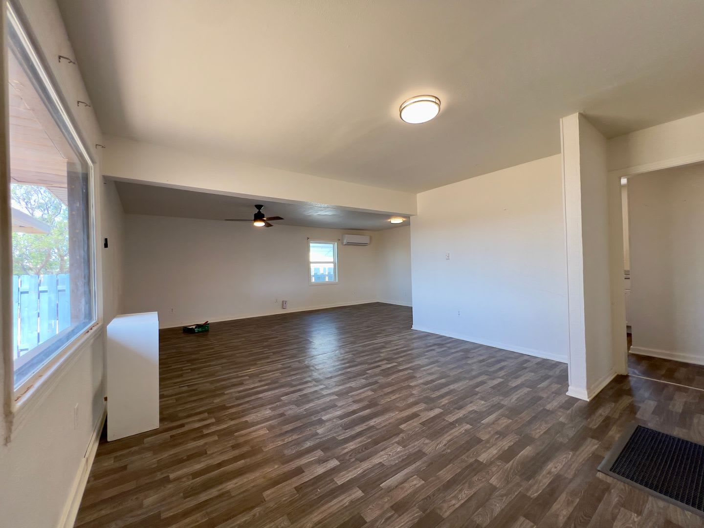 Two Bedroom Available Now Near Levelland City Park – photo 4