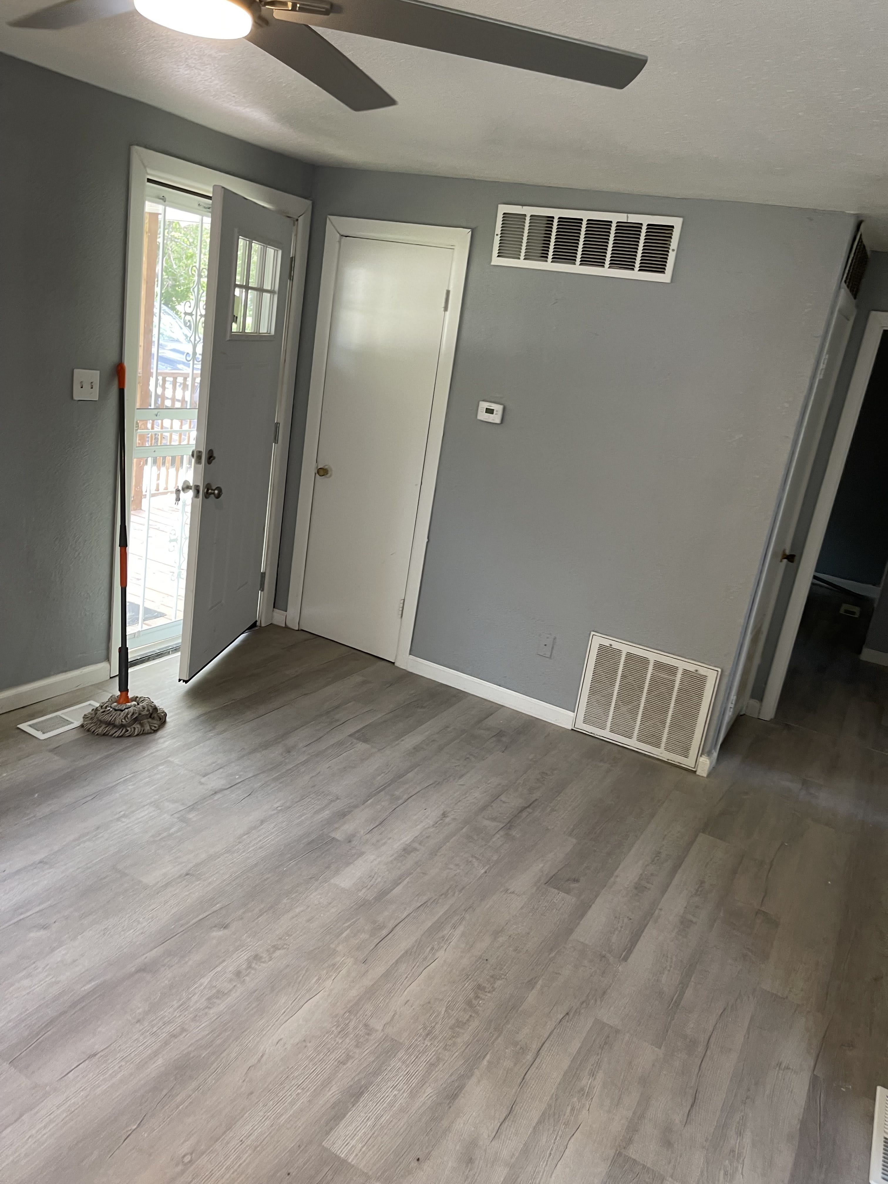 1734 Doris Avenue – photo 2