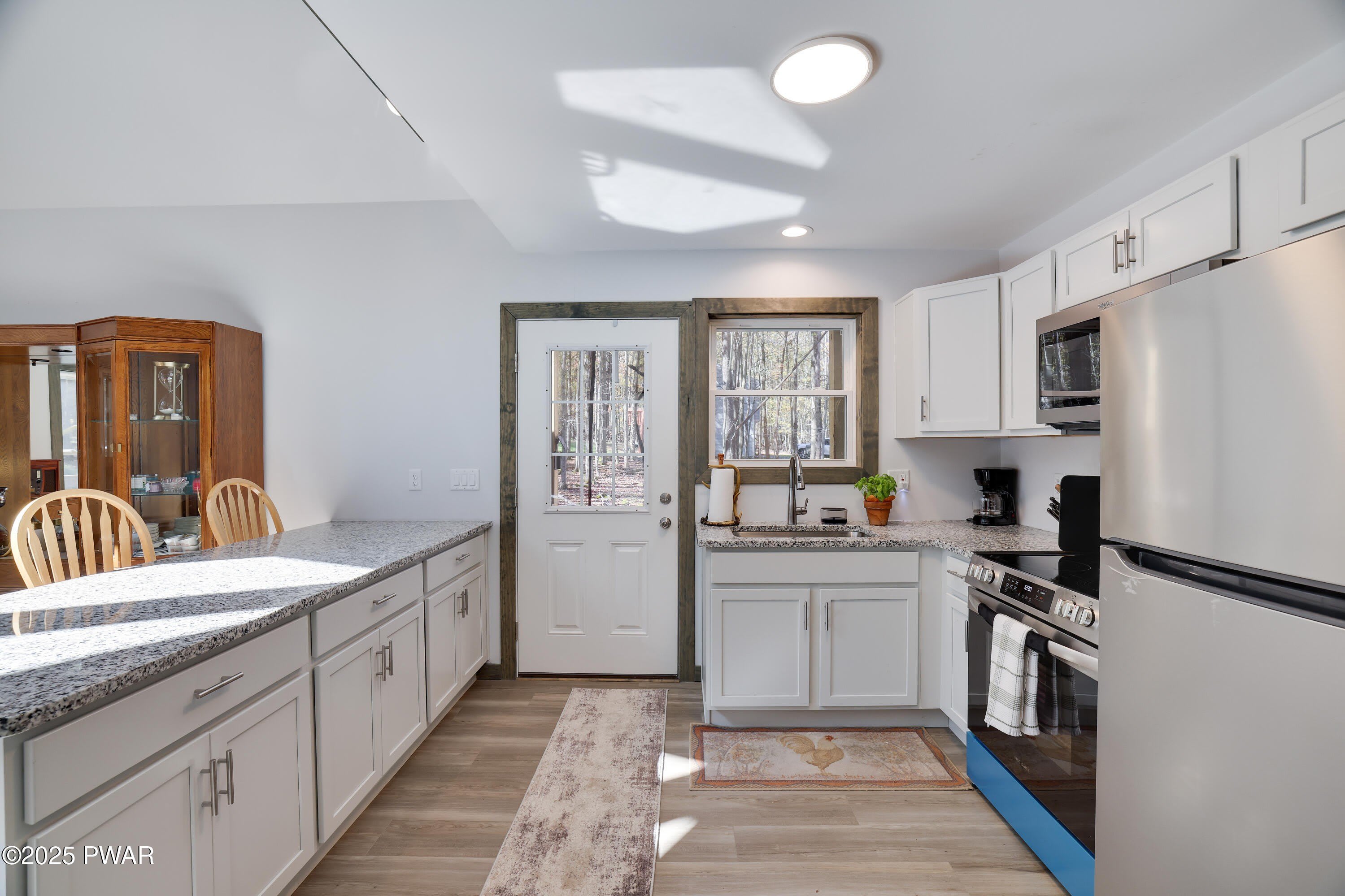 1121 Cobblewood Road – photo 4