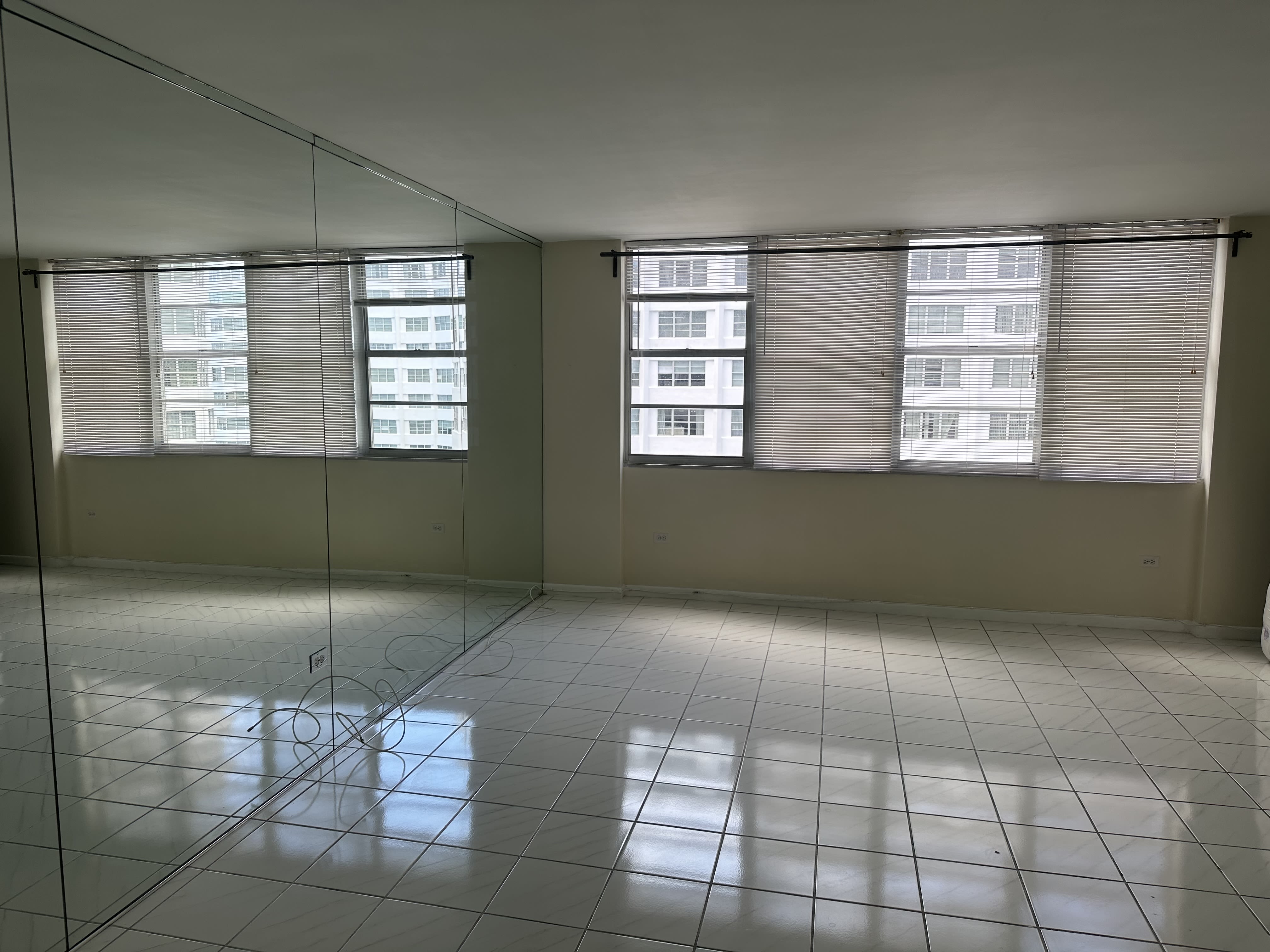 999 Brickell Bay Drive – photo 5