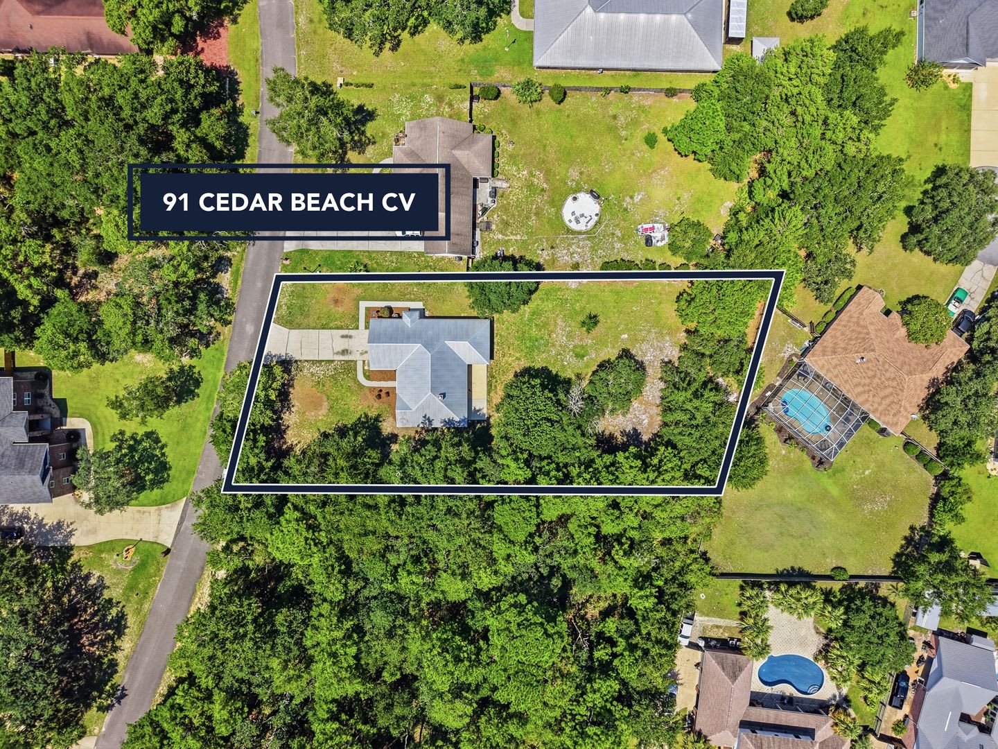 Spacious 3BR/2BA Home Near the Bay with Huge Fenced Backyard! – photo 2