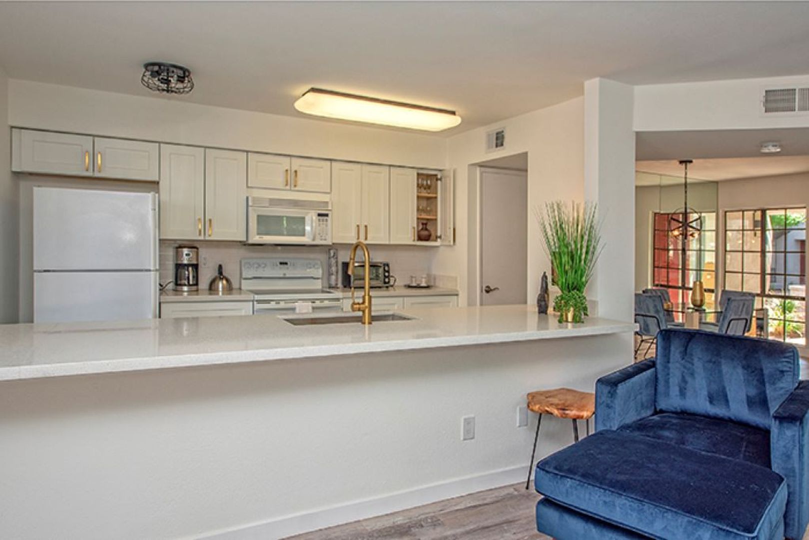 Rates Vary: $2,995 – photo 3