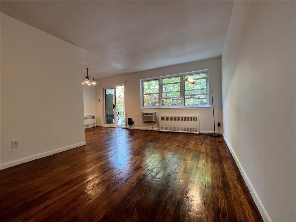 2077 E 54th Street – photo 4