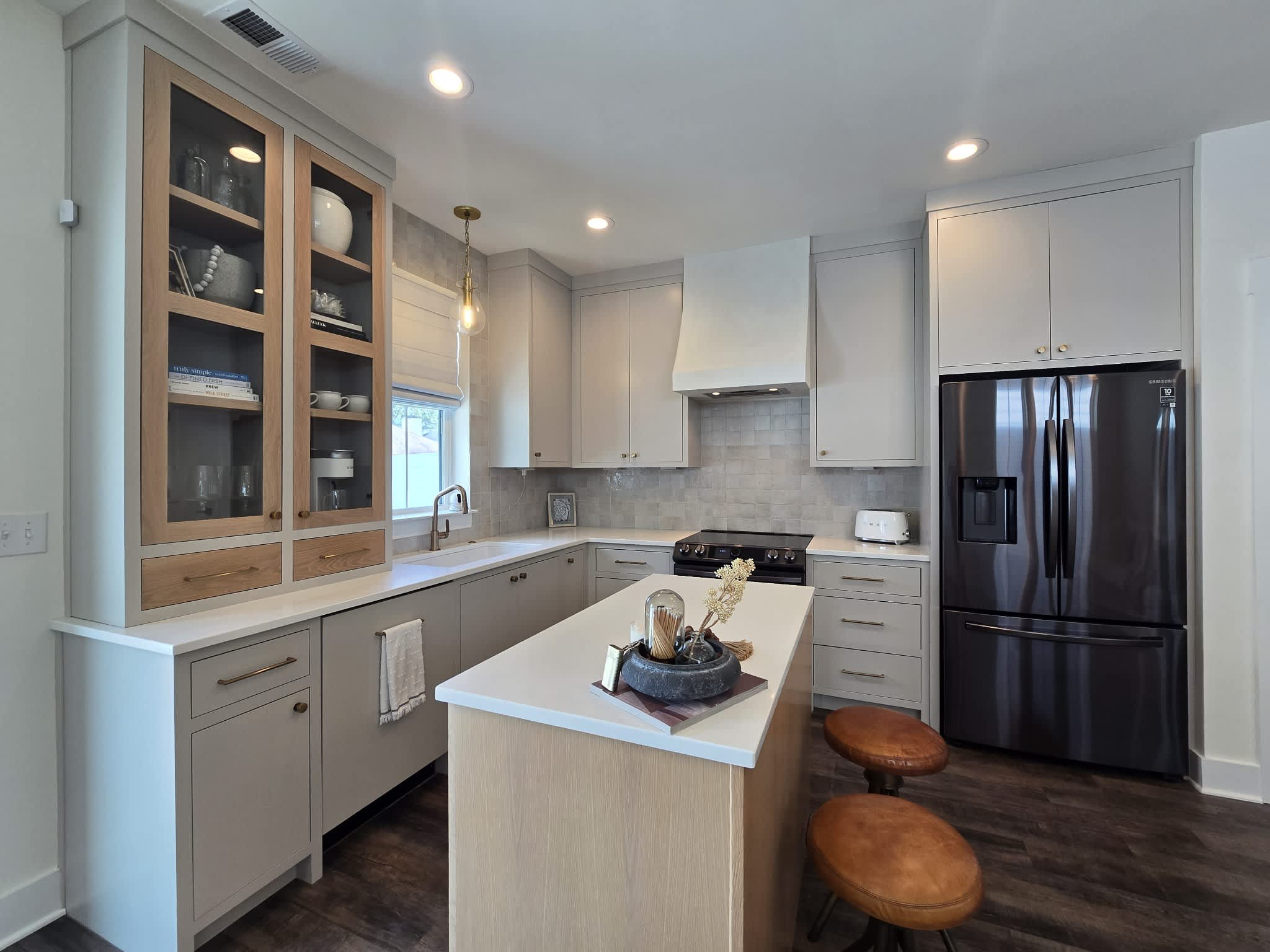 538 Taffy Way – photo 3
