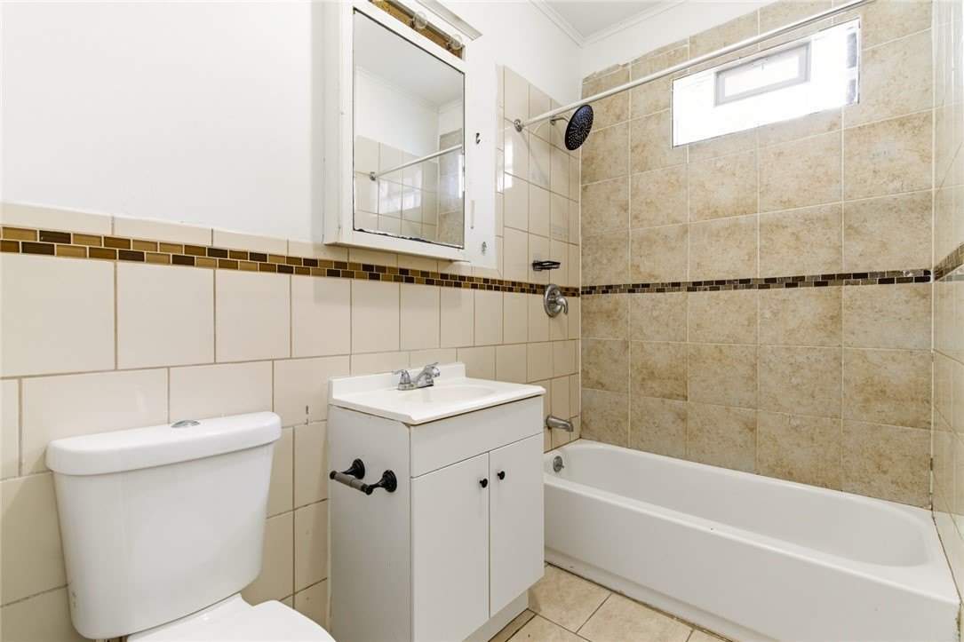 241 Watson Blvd – photo 4