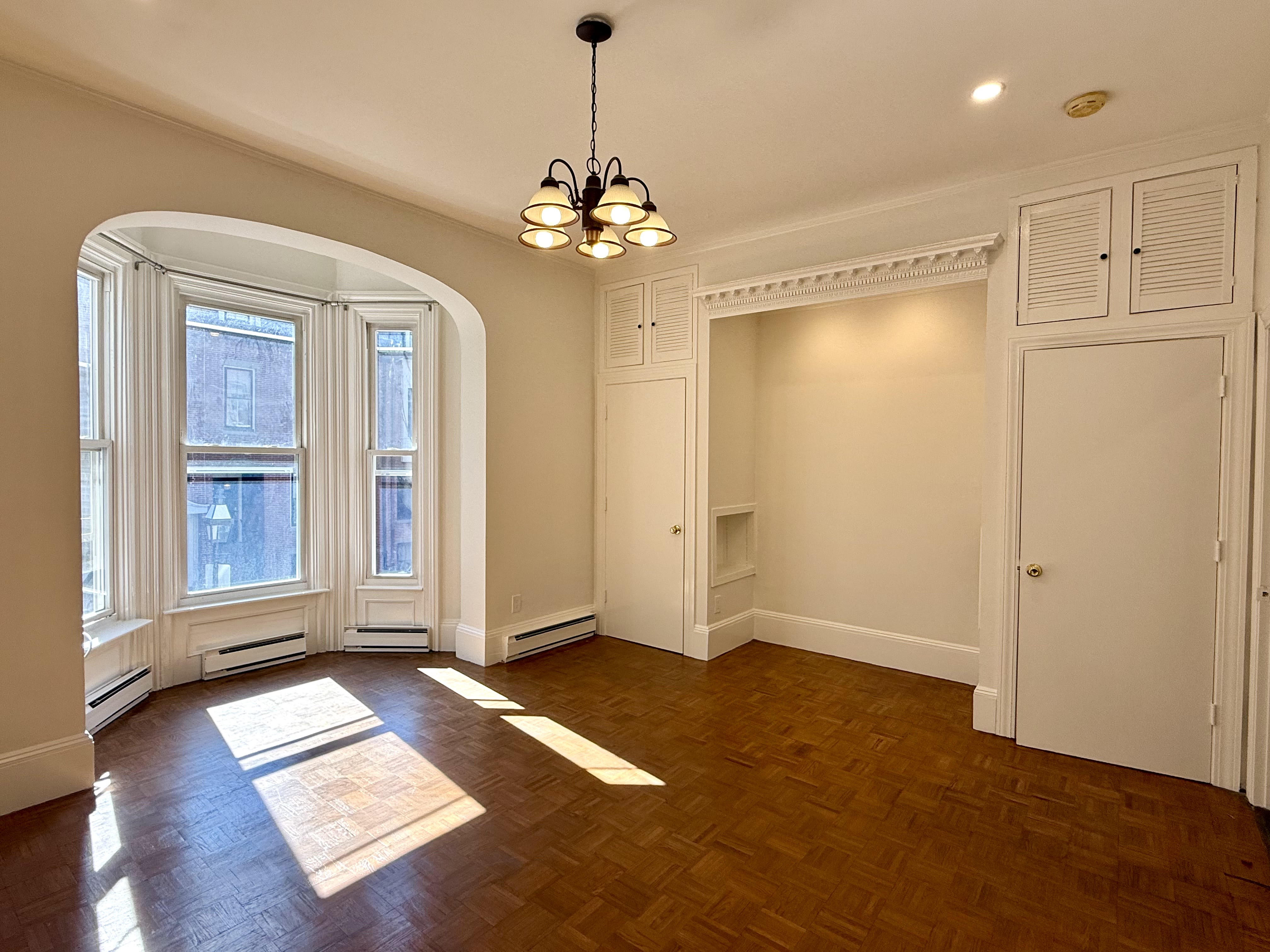 102 Appleton St – photo 3