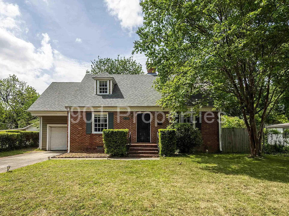 59 North Ashlawn Road – photo 1