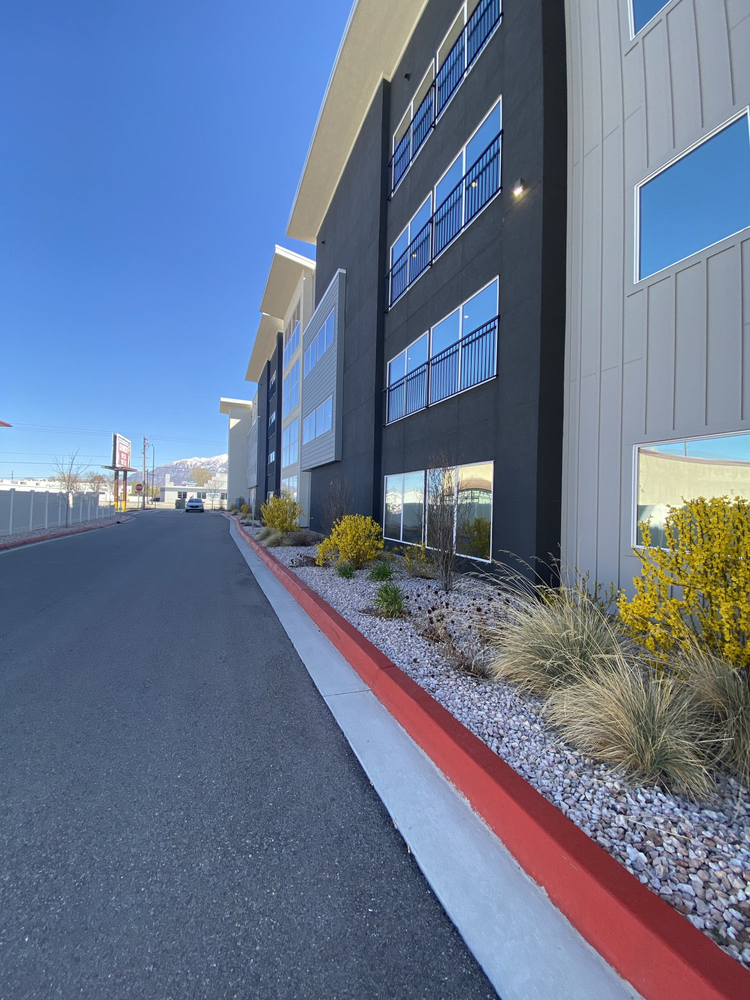 Aubrey Apartments – photo 1
