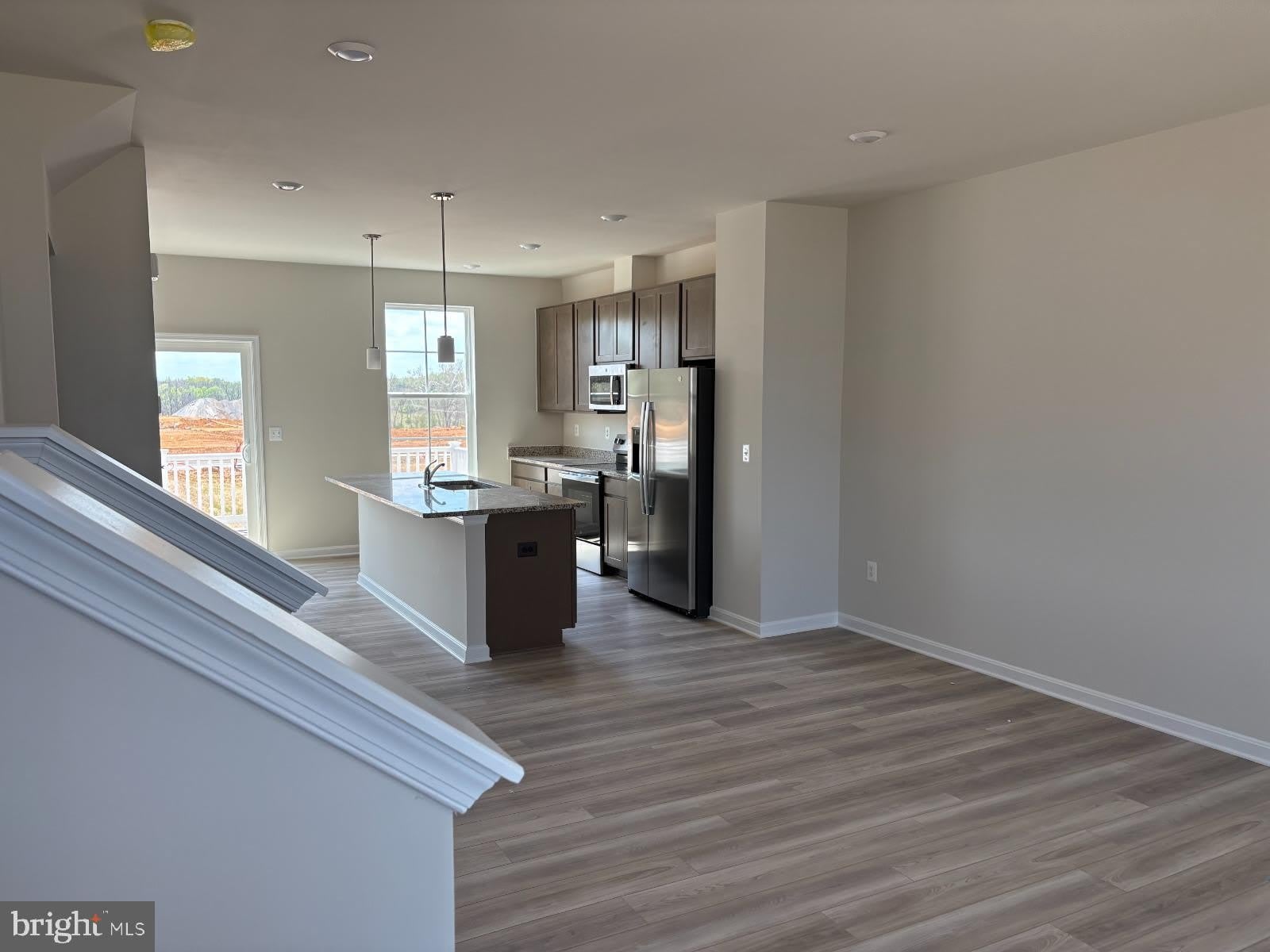 398 SEEBACK DRIVE – photo 5
