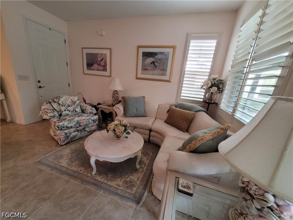10714 Cetrella Drive – photo 4