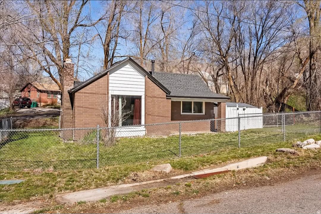 1100 Sullivan Drive – photo 1