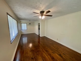 2763 Emerald Dr – photo 4