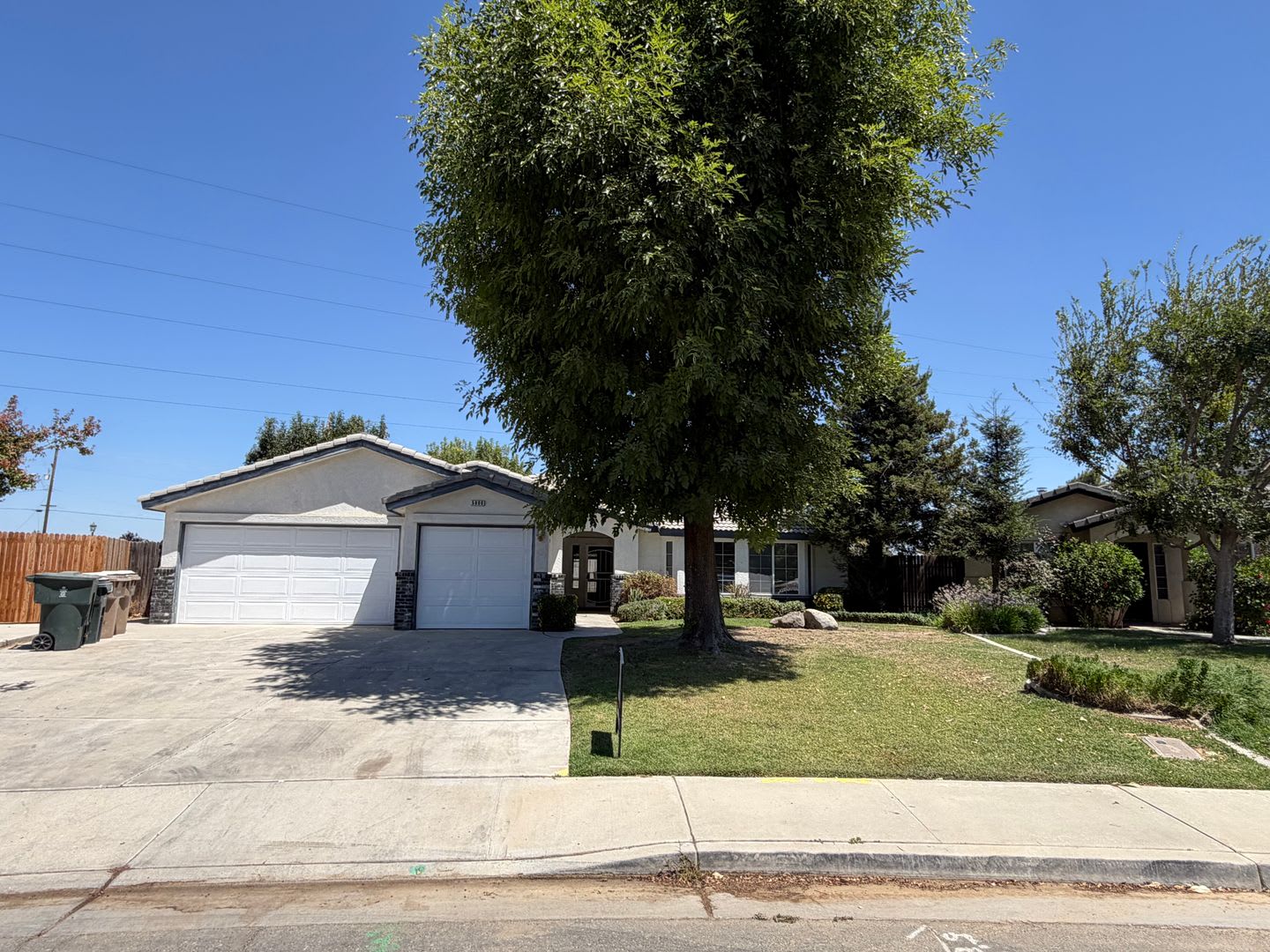 3 BD 2 Ba house plus office in Rosedale's Beautiful San Lauren Community – photo 4