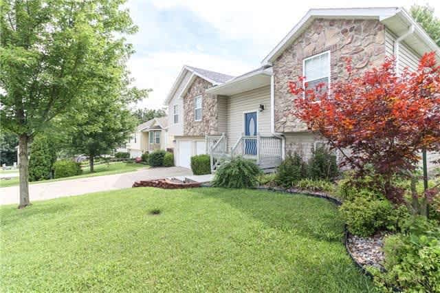 570 SE 115th Rd – photo 2