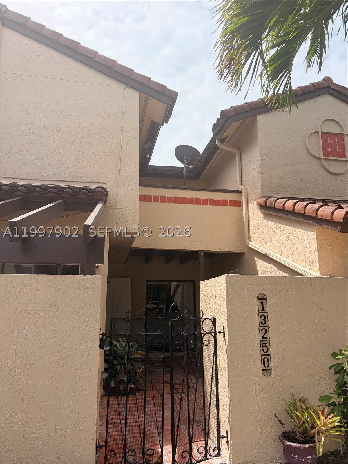 13257 SW 113th Ter – photo 1