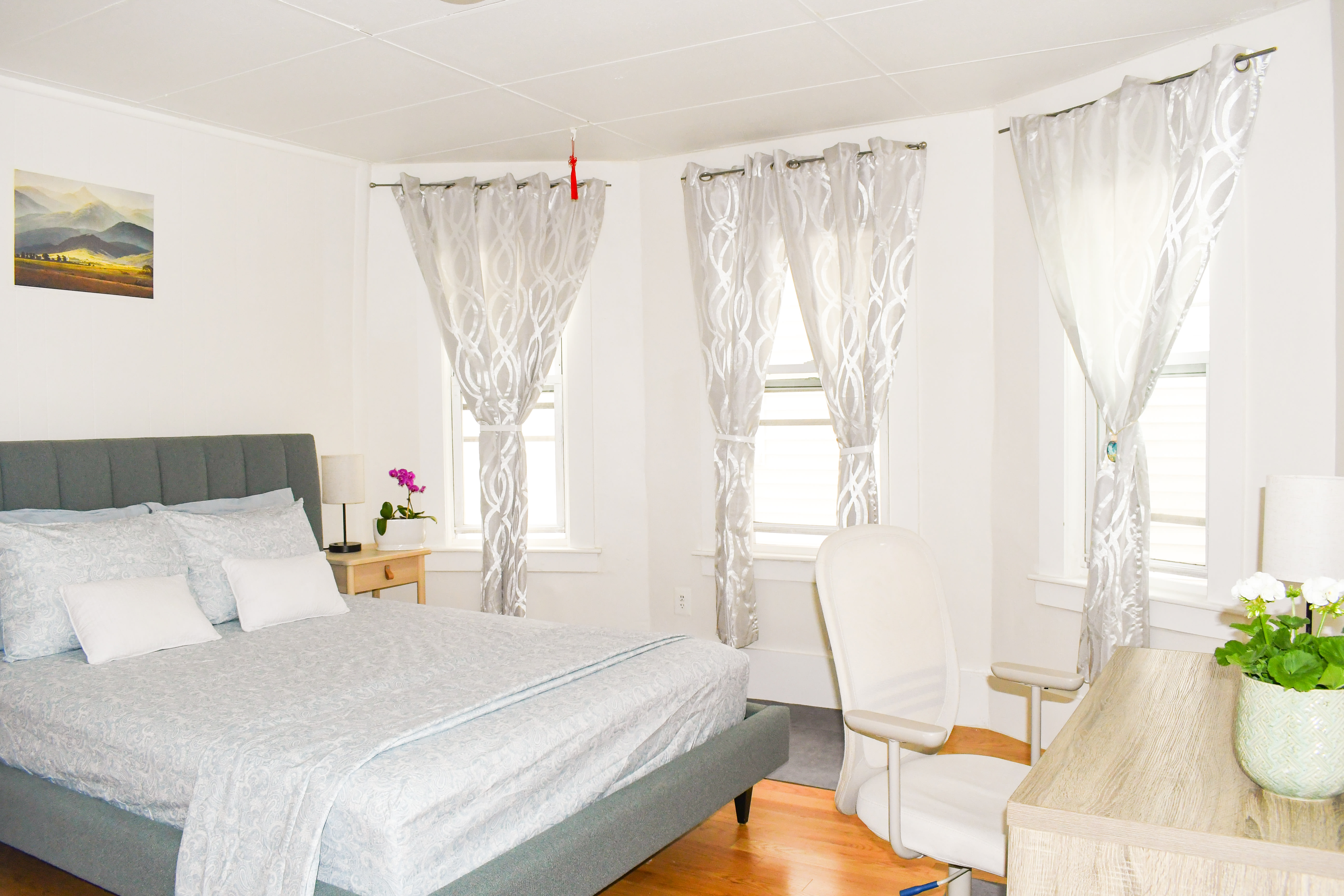 380 Ferry St – photo 3