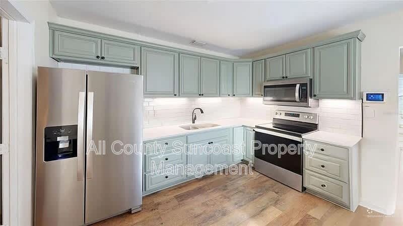 2235 20th St S – photo 4