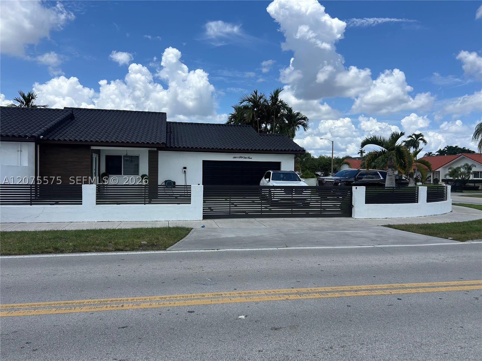 13200 SW 25th St – photo 2