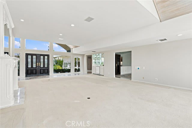 1026 Santiago Drive – photo 5