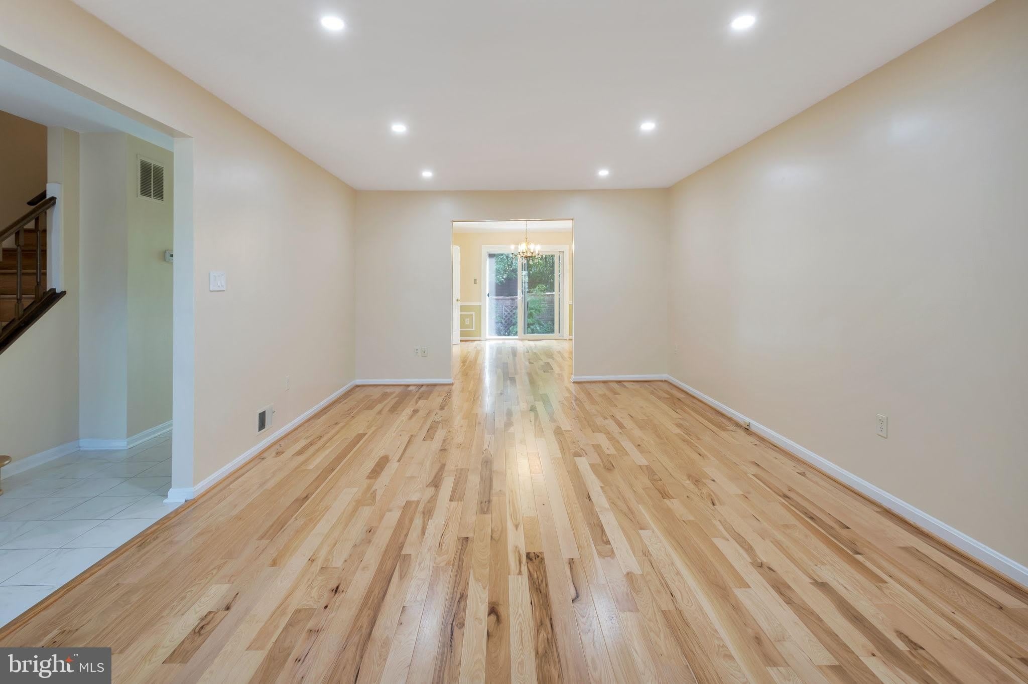 6414 SEVEN OAKS Court – photo 3