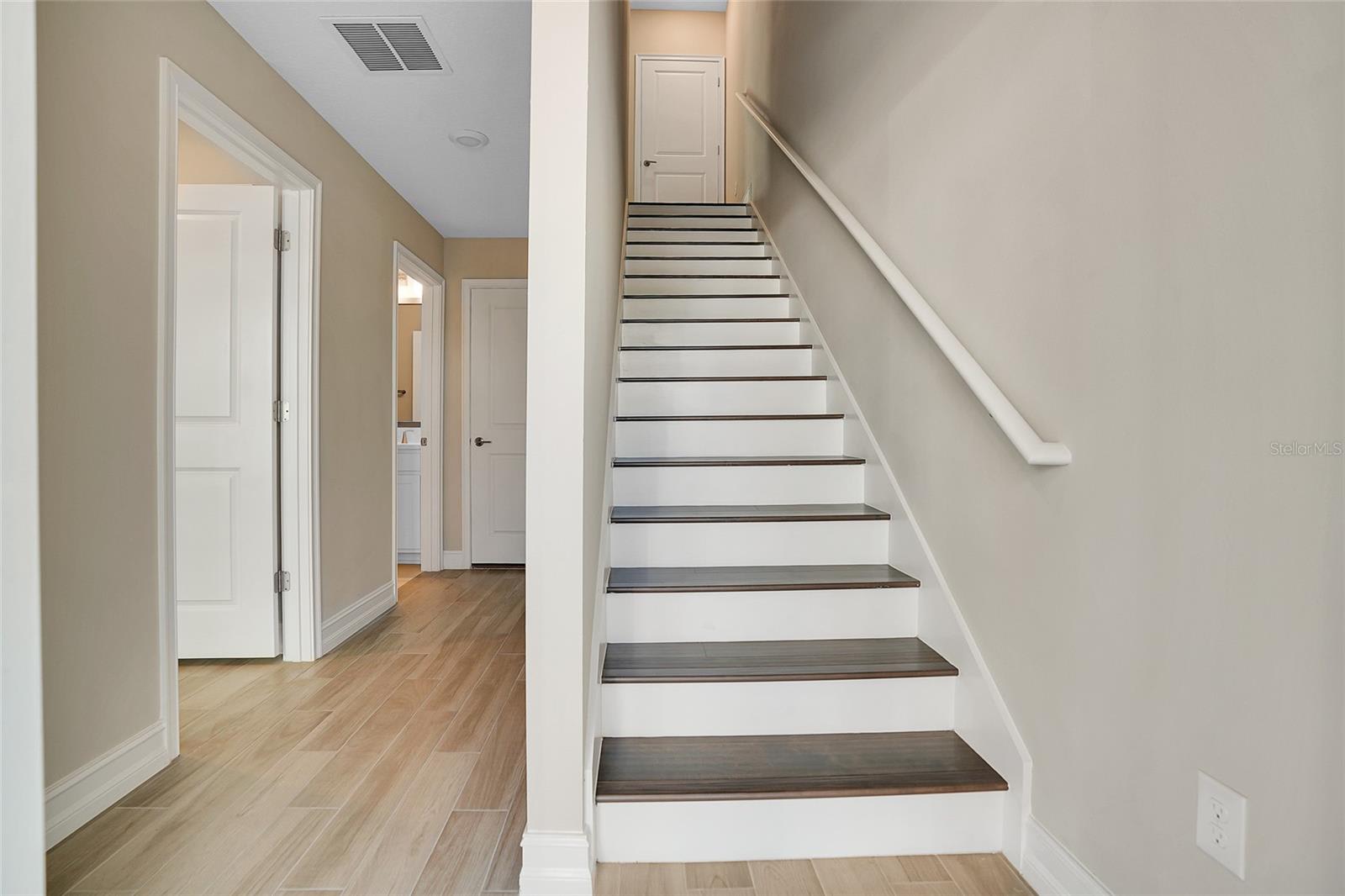 5153 Bridge Street – photo 5