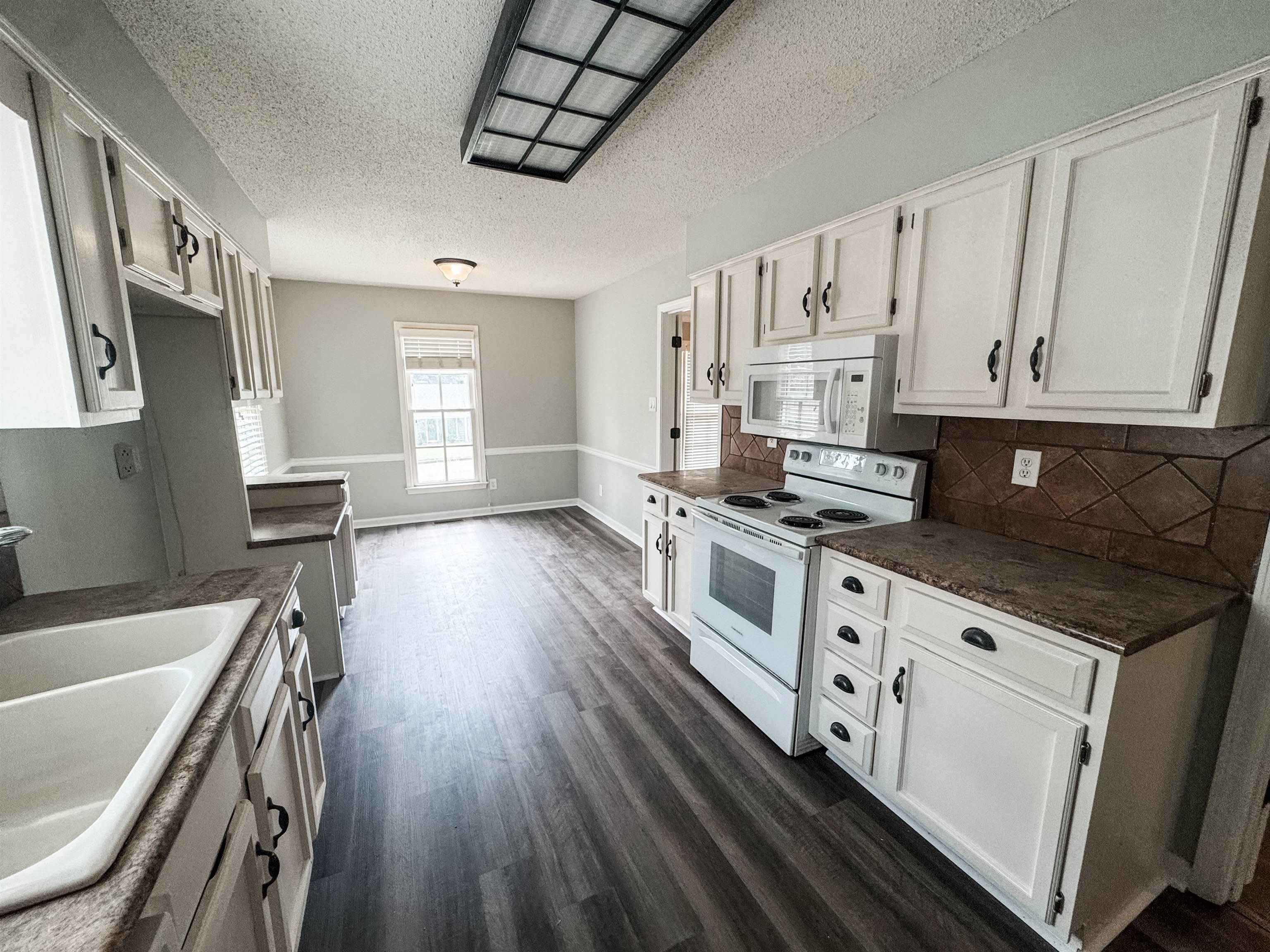 347 DOVE VALLEY Rd – photo 3